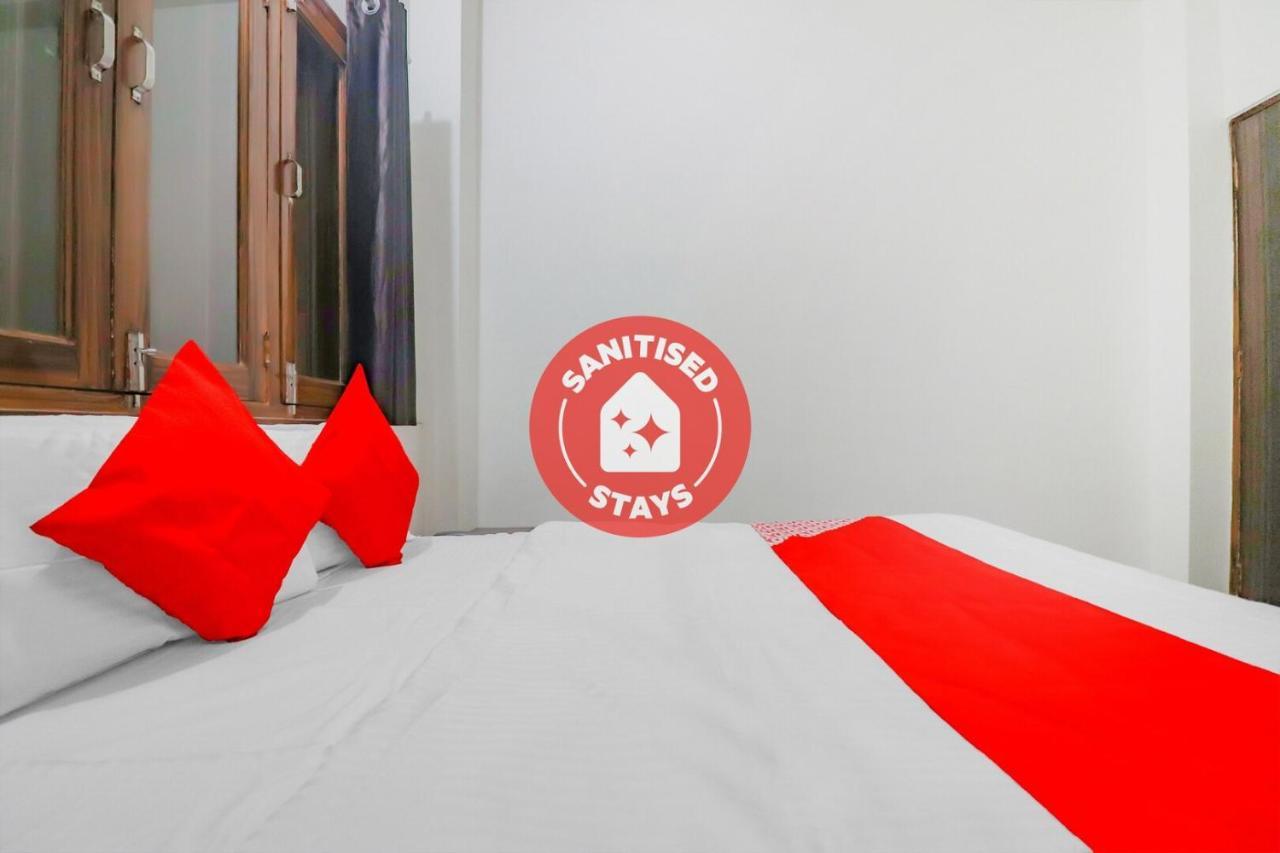 Rajlakshmi Guest House Mathura Ngoại thất bức ảnh