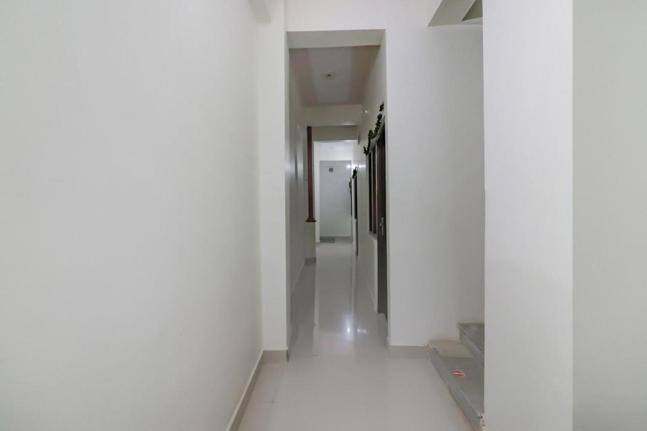Rajlakshmi Guest House Mathura Ngoại thất bức ảnh