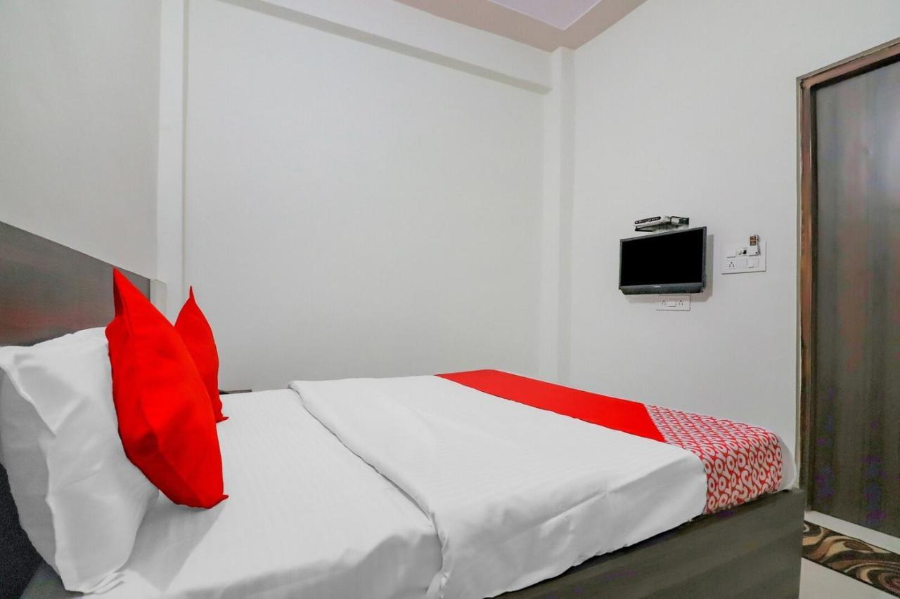 Rajlakshmi Guest House Mathura Ngoại thất bức ảnh