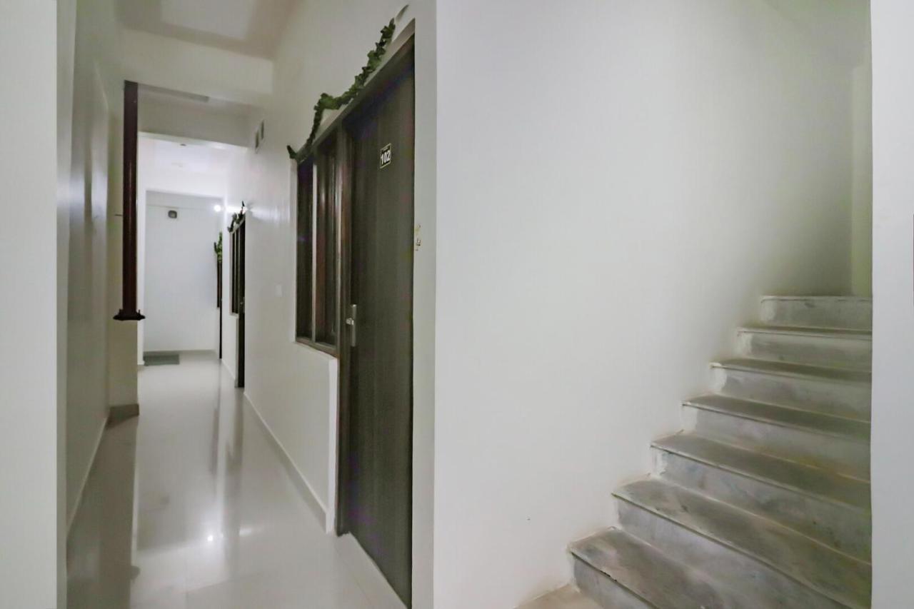 Rajlakshmi Guest House Mathura Ngoại thất bức ảnh